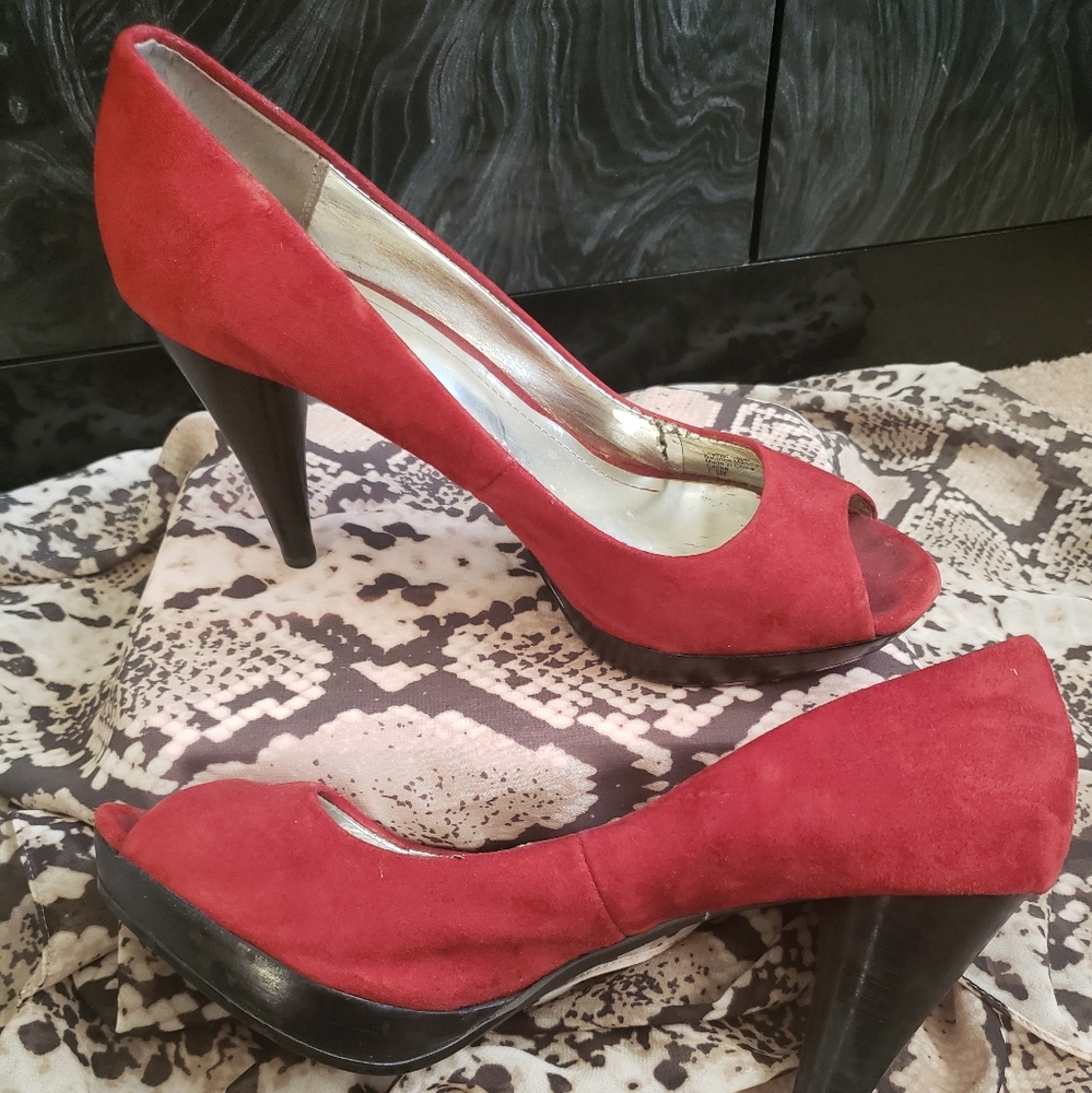 Style & Co Red Pump